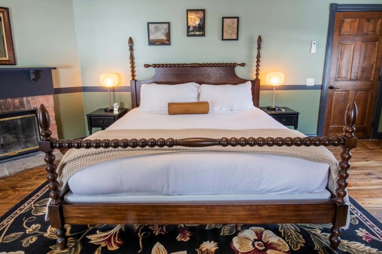Inn The Constance By The Collection 4*